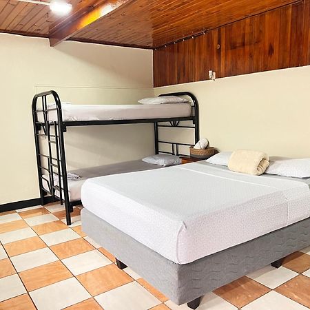 La Fortuna Rio Danta Hostel מראה חיצוני תמונה