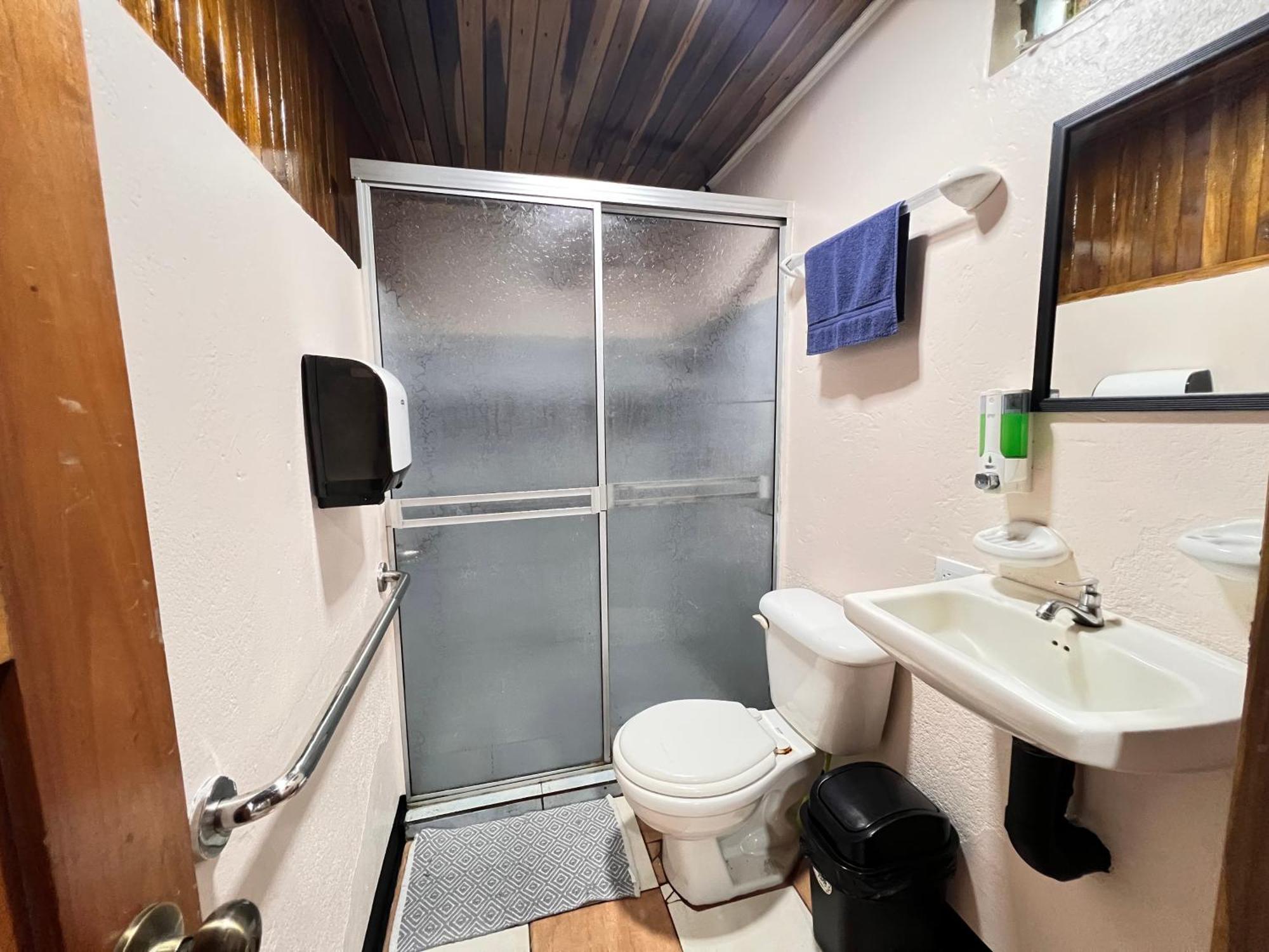 La Fortuna Rio Danta Hostel מראה חיצוני תמונה